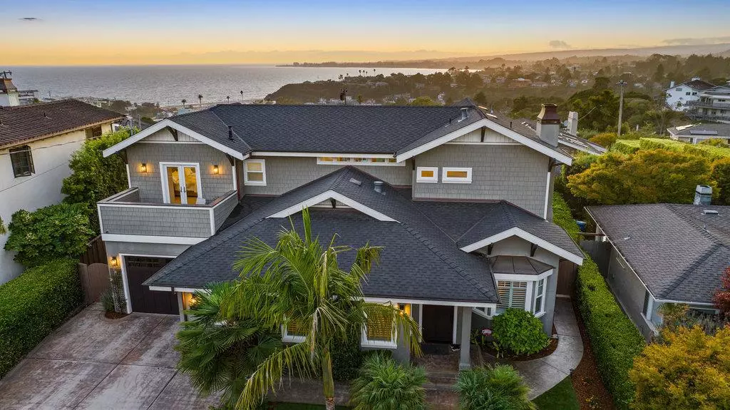 Aptos, CA 95003,216 Martin DR