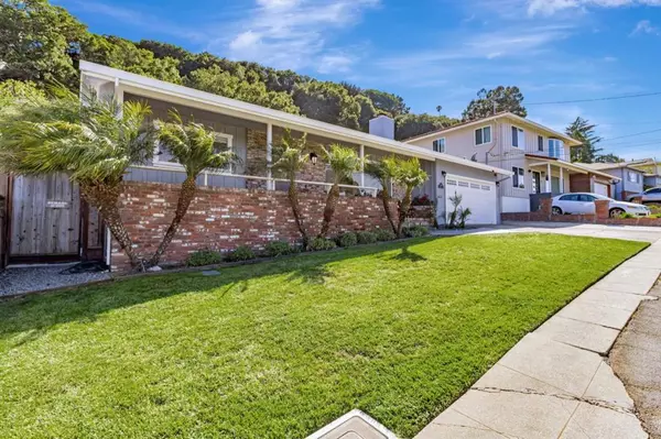 San Mateo, CA 94403,241 42nd AVE