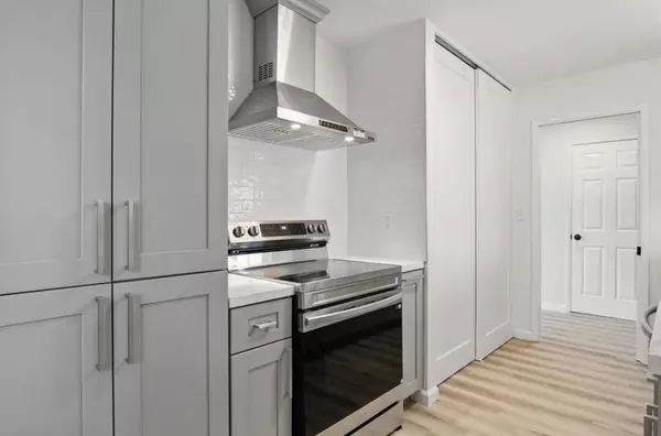 Concord, CA 94521,1693 Greentree DR