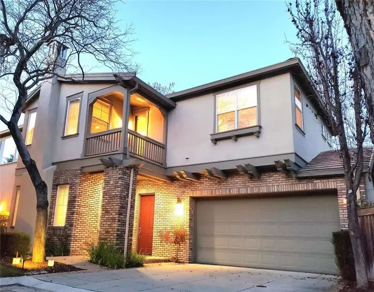 2107 Gullane WAY, Gilroy, CA 95020