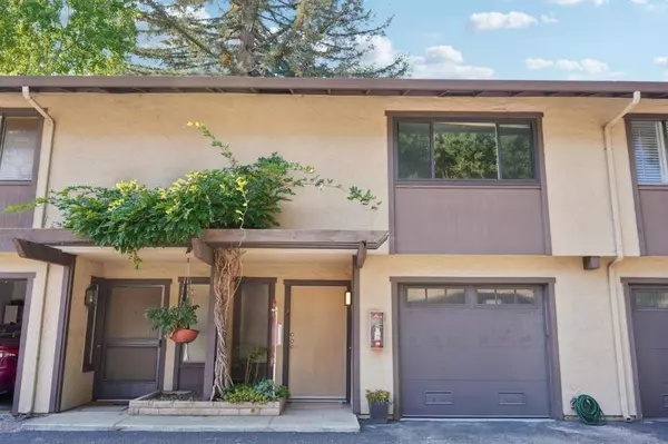 Menlo Park, CA 94025,610 Gilbert AVE #2