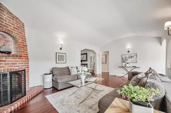 San Bruno, CA 94066,324 Hazel AVE