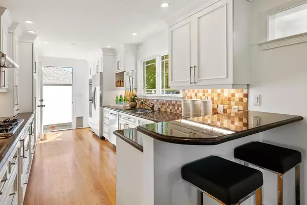 San Mateo, CA 94401,226 N Kingston ST