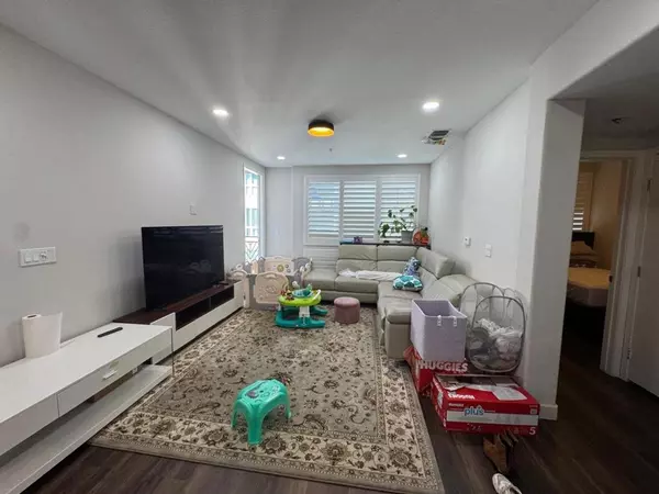 Dublin, CA 94568,5501 De Marcus BLVD #542