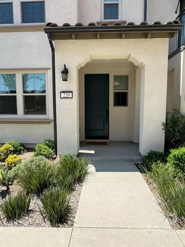 Claremont, CA 91711,220 Babson CT