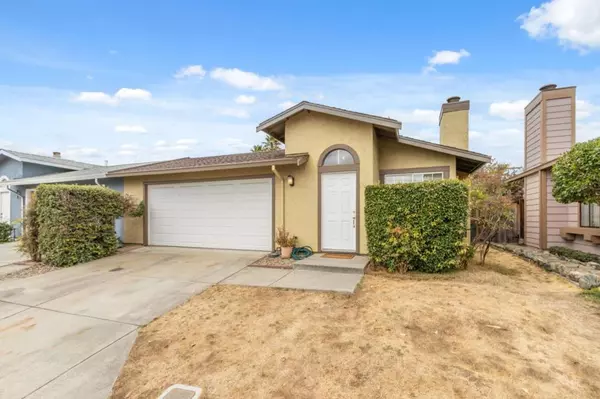 2141 Meadow View PL, San Mateo, CA 94401