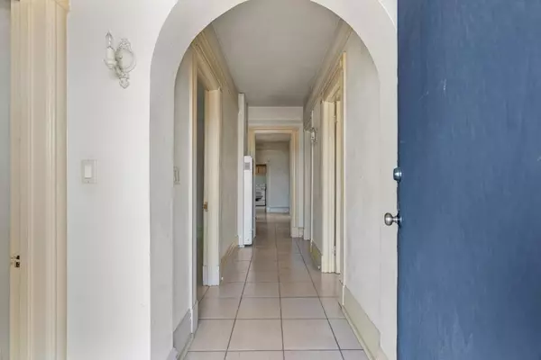 Salinas, CA 93908,2022 Hitchcock RD