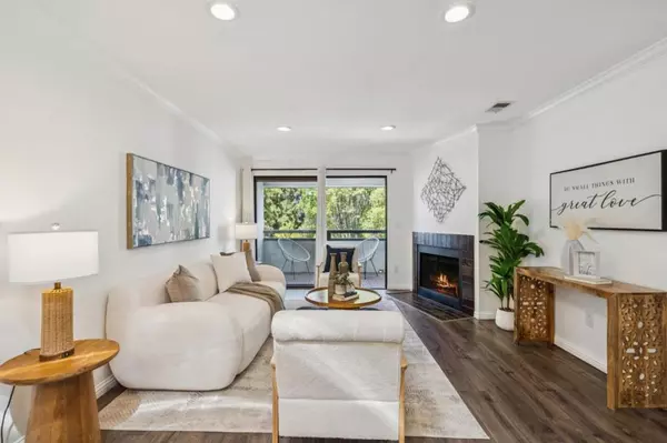 Fremont, CA 94538,40425 Chapel WAY #309