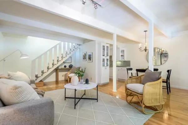 Mountain View, CA 94040,278 Monroe DR #35