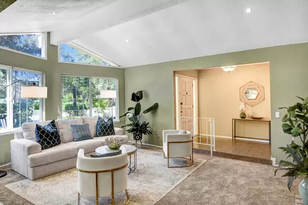 150 El Portola DR, Sonoma, CA 95476