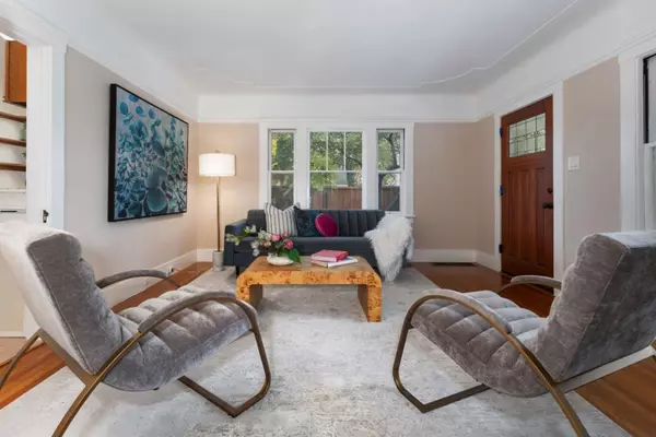 Palo Alto, CA 94301,671 Kingsley AVE