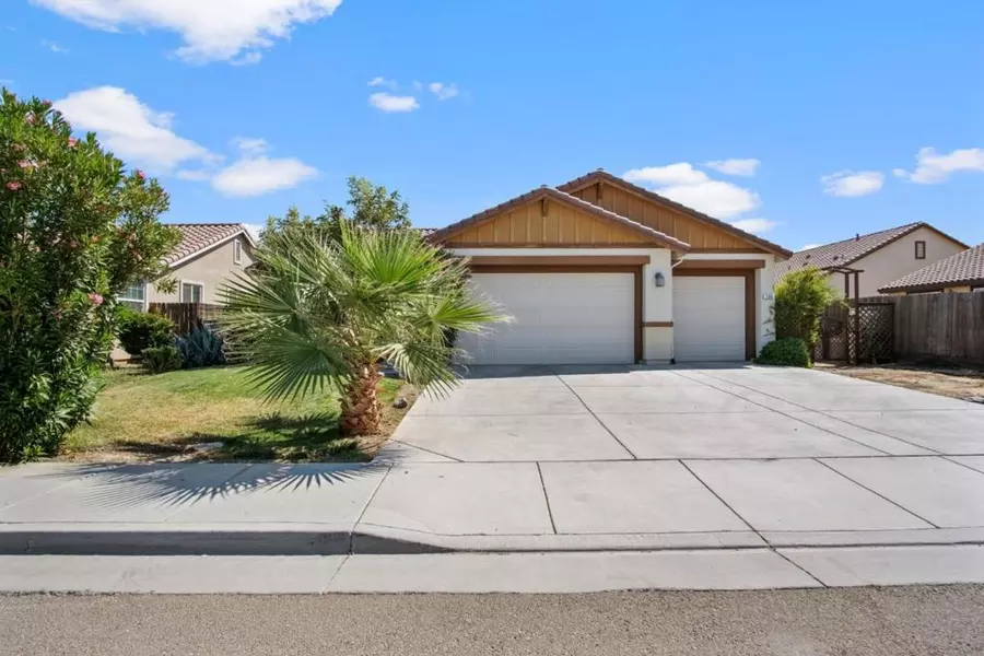 204 North ST, Los Banos, CA 93635