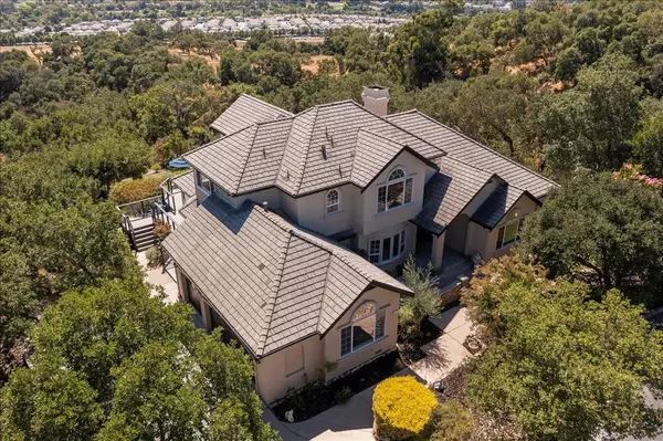 Gilroy, CA 95020,8320 Chantrelle CT