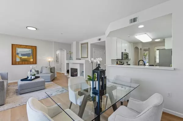 Redwood City, CA 94065,401 Baltic CIR #403
