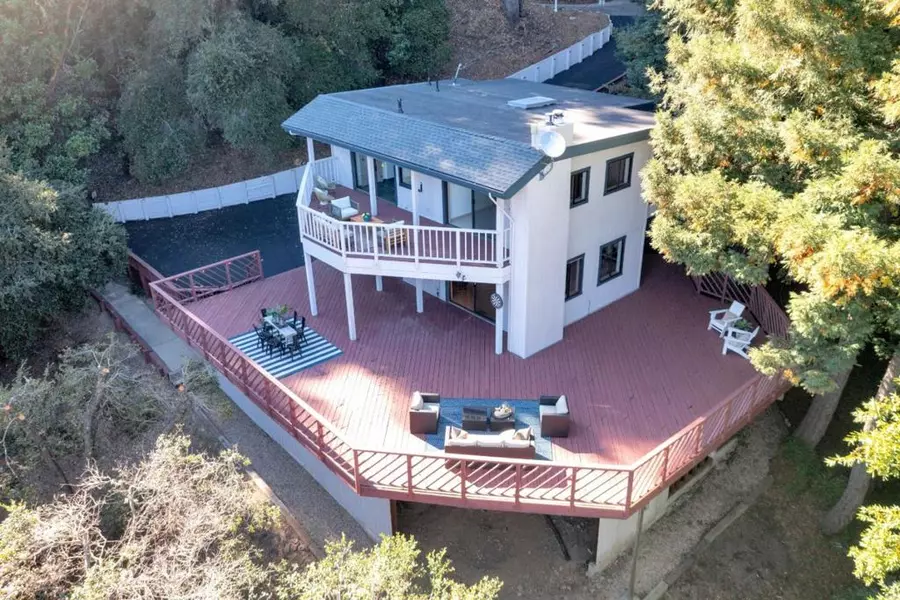 10348 West DR, Felton, CA 95018