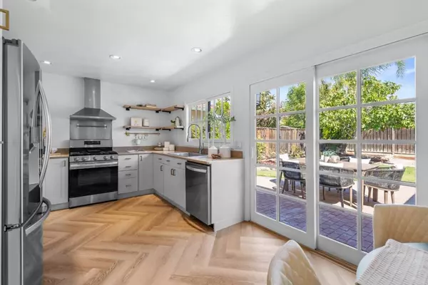 San Jose, CA 95123,5384 Duesenberg DR