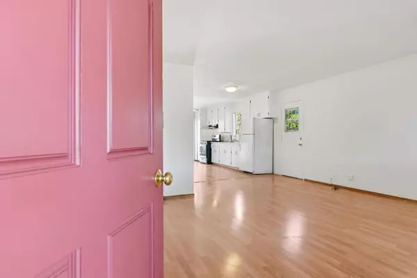 Redwood City, CA 94063,603 Warrington AVE