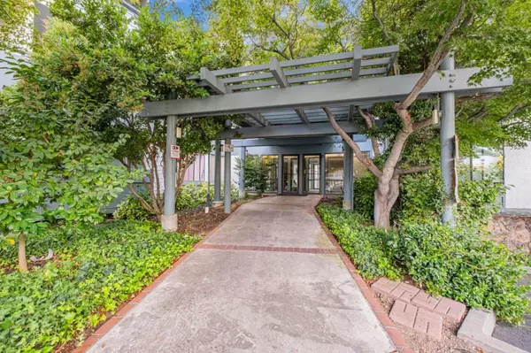 40425 Chapel WAY #214, Fremont, CA 94538