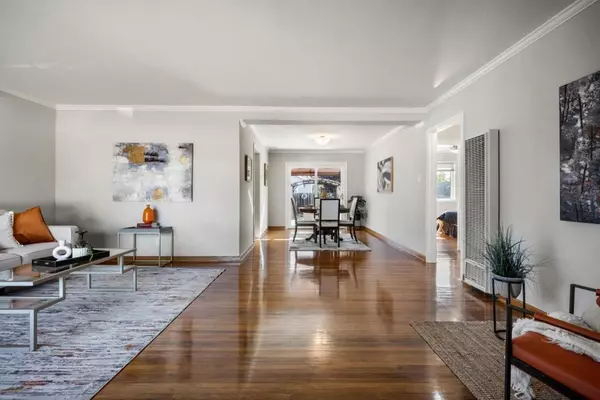 Redwood City, CA 94063,554 Scott AVE