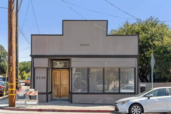 Oakland, CA 94601,2330 35th AVE