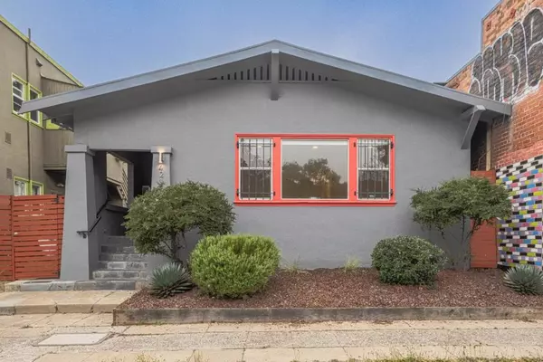 Oakland, CA 94609,4211 Martin Luther King Jr WAY