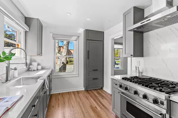 Pacific Grove, CA 93950,791 Spruce AVE