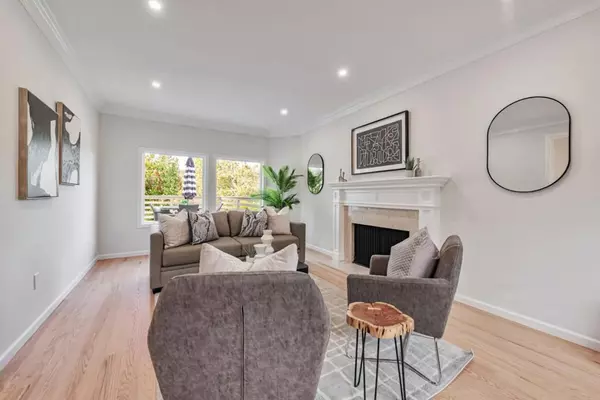 San Carlos, CA 94070,158 Manor DR