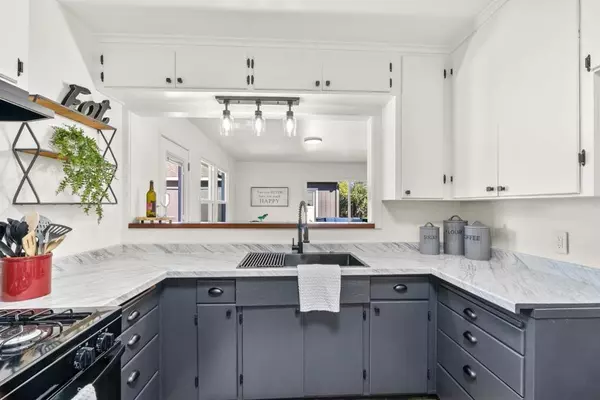 Salinas, CA 93906,1226 Monroe ST