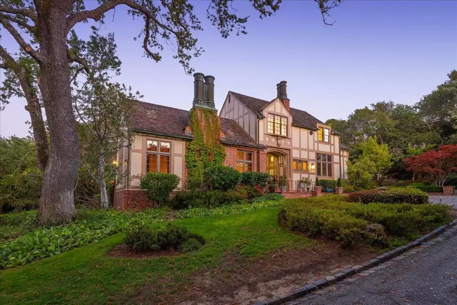 923 Hayne RD, Hillsborough, CA 94010