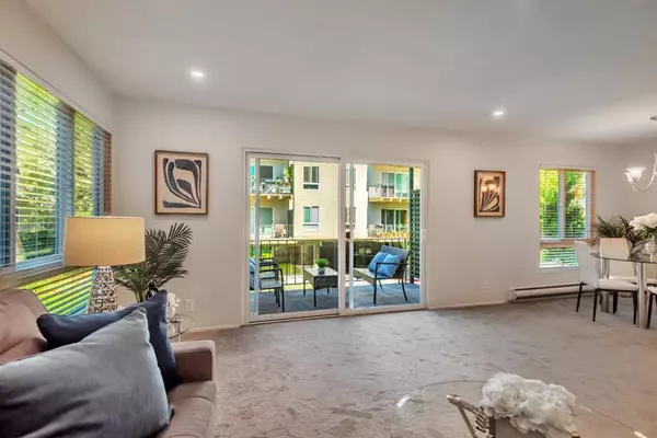 San Mateo, CA 94401,817 N Humboldt ST #202