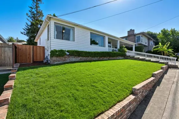 San Mateo, CA 94403,217 W 40th AVE