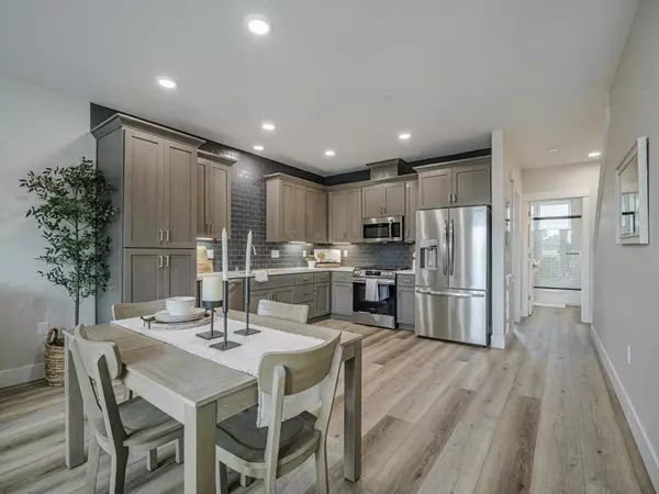 Aptos, CA 95003,121 Aptos Village WAY #2