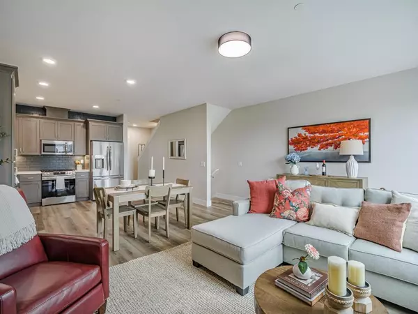 Aptos, CA 95003,121 Aptos Village WAY #2