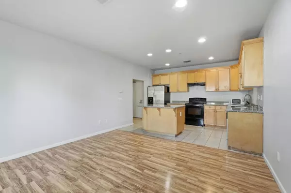 88 N Jackson AVE #127, San Jose, CA 95116