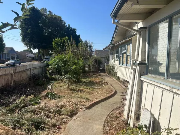 Hollister, CA 95023,805 5th ST
