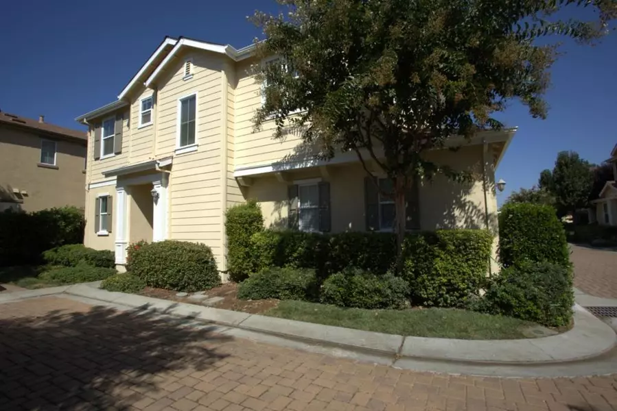 726 Tennyson DR, Gilroy, CA 95020