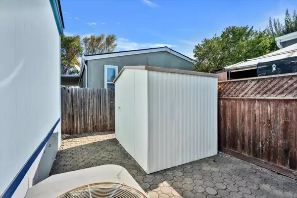 Sunnyvale, CA 94089,1085 Tasman DR