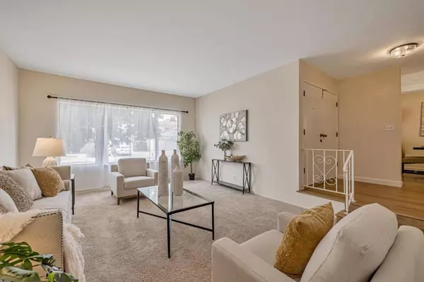 Cupertino, CA 95014,10683 Pebble PL