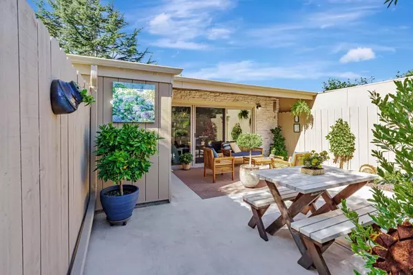 196 Hacienda Carmel,  Carmel,  CA 93923