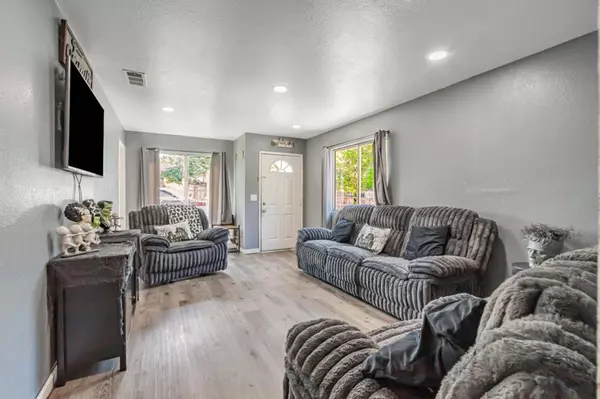 San Jose, CA 95116,76 Sunset CT