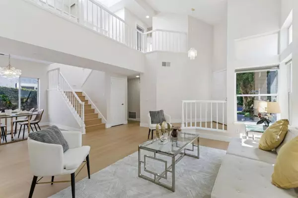 Fremont, CA 94555,33283 Sunriver