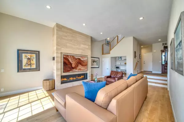 Half Moon Bay, CA 94019,21 Merion RD