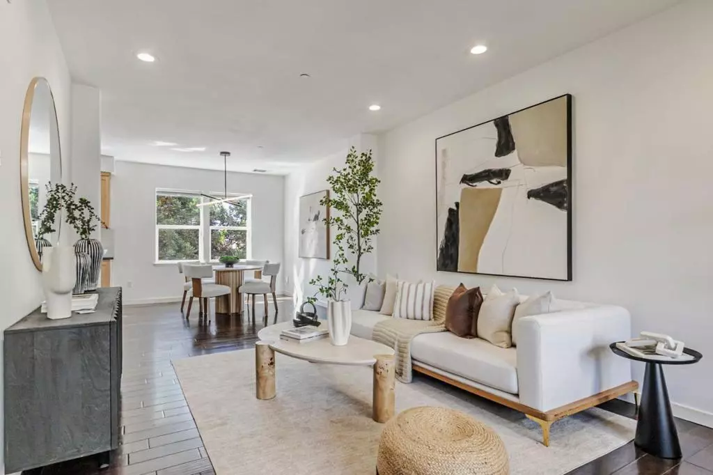 Mountain View, CA 94043,847 Avery DR