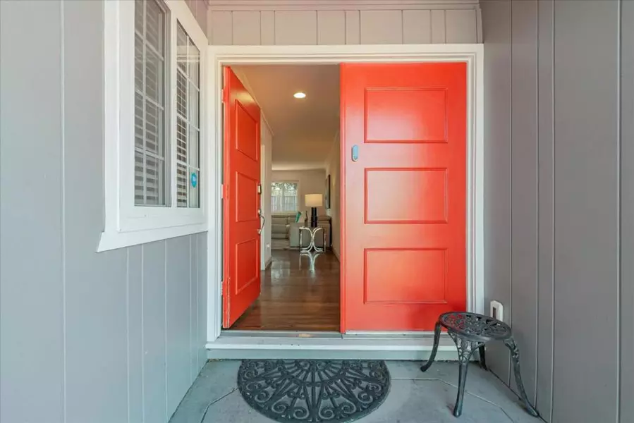 751 San Pablo DR, Mountain View, CA 94043