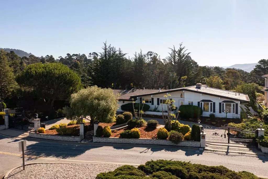 Carmel, CA 93923,25601 Carmel Knolls DR