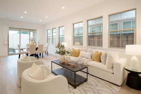 Sunnyvale, CA 94085,314 Harcot TER