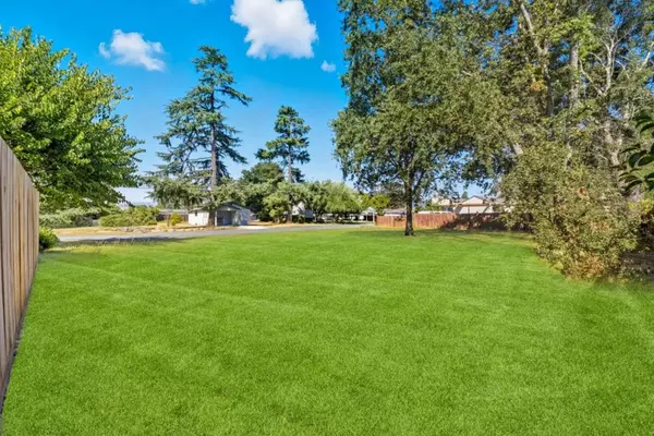 Gilroy, CA 95020,Ronan AVE