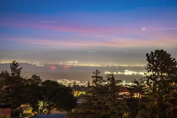 Belmont, CA 94002,2307 Monserat AVE