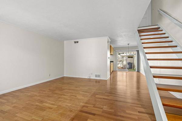 Sunnyvale, CA 94087,1229 Picasso DR