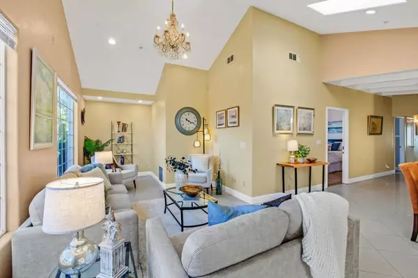 Fremont, CA 94538,4421 Cahill ST